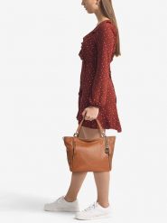 Lia Biassoni Skórzana torebka "Alserio" w kolorze jasnobrązowym - 42 x 26 x 14 cm rozmiar: onesize. Brązowe torebki klasyczne damskie Lia Biassoni, bez wzorów, z materiału, bez dodatków. Za 347.99 zł.