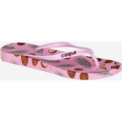 Damskie klapki Coqui. Czerwone klapki damskie Coqui, bez wzorów, z materiału, bez obcasa. Za 127.99 zł.