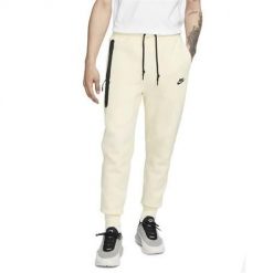 Spodnie sportowe męskie Nike Tech Flc Jggr. Białe spodnie sportowe męskie Nike, z dresówki. Za 492.30 zł.