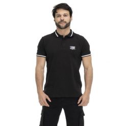 Podstawowa męska koszulka polo z kontrastowymi detalami. Czarne koszulki polo męskie LEONE 1947 APPAREL, l, bez wzorów, z tkaniny, bez ramiączek. Za 218.92 zł.