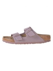 Birkenstock Klapki "Arizona" w kolorze fioletowym rozmiar: 40. Różowe klapki damskie Birkenstock, bez wzorów, bez obcasa. Za 304.95 zł.