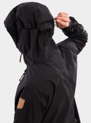 Kurtka przeciwdeszczowa męska Fjallraven Keb Eco-Shell Jacket. Czarne kurtki męskie Fjällräven, na zimę, m, bez wzorów, z materiału, bez kaptura. Za 1,901.89 zł.