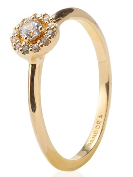 Pandora Pozłacany pierścionek z cyrkoniami rozmiar: 60. Żółte pierścionki damskie Pandora, z cyrkonią, metalowe. Za 353.27 zł.