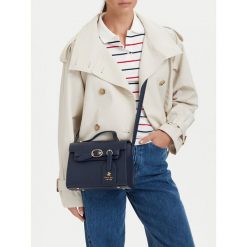 Torebka Beverly Hills Polo Club. Niebieskie torebki klasyczne damskie Beverly Hills Polo Club, bez wzorów, bez dodatków. Za 199.99 zł.