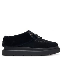 Śniegowce Guess. Czarne śniegowce damskie Guess. Za 584.99 zł.