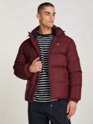 TOMMY JEANS Kurtka zimowa w kolorze czerwonym rozmiar: XXL. Czerwone kurtki męskie Tommy Jeans, na zimę, xxl, bez wzorów, z jeansu, bez kaptura. Za 421.67 zł.