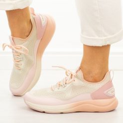 Różowe sportowe buty damskie McArthur Ma256w. Brązowe buty sportowe na co dzień damskie McArthur, bez wzorów, z dresówki, trekkingowe. Za 229.00 zł.