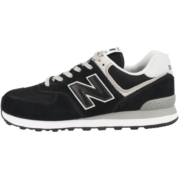 Buty do chodzenia męskie New Balance 574. Czarne buty sportowe na co dzień męskie New Balance, z gumy, bez zapięcia, trekkingowe, New Balance 574. Za 728.00 zł.