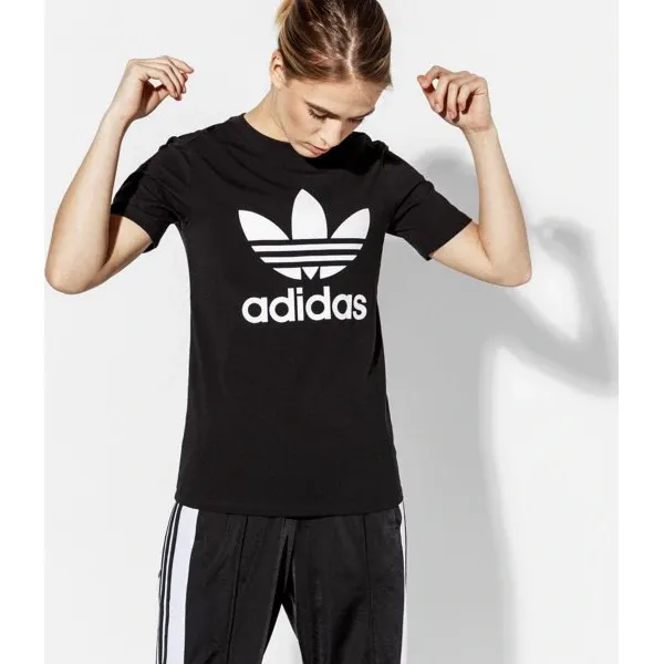 Adidas Koszulka Ss Trefoil Tee Adicolor , czarny, rozmiar S. Czarne t-shirty damskie Adidas, s, bez wzorów, z bawełny, bez kołnierzyka. Za 129.99 zł.