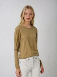 Weekday Koszulka w kolorze khaki rozmiar: S. Brązowe bluzki damskie Weekday, s, bez wzorów, z bawełny, bez kołnierzyka, bez ramiączek. Za 57.06 zł.