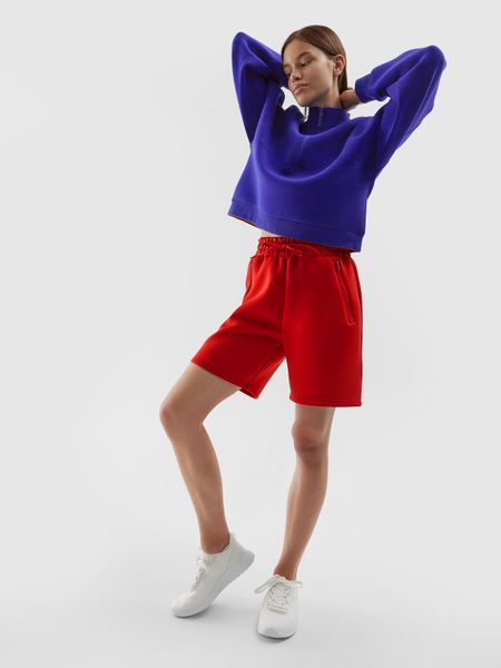 4F Spodenki dresowe uniseks M. Czerwone szorty damskie 4f, bez wzorów, z bawełny. W wyprzedaży za 9.99 zł.