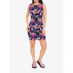 Sukienka sportowa Columbia Chill River Printed Dress - hot coral pasteled XS. Niebieskie sukienki damskie Columbia, xs, bez wzorów, sportowe, bez kołnierzyka, bez ramiączek, sportowe. Za 256.99 zł.