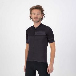 Koszulka rowerowa męska Rogelli BLOCK. Czarne t-shirty sportowe męskie Rogelli, m, bez ramiączek, rowerowe. W wyprzedaży za 241.00 zł.