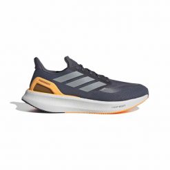 Buty do biegania adidas Pureboost 5. Szare obuwie do biegania damskie Adidas. Za 418.50 zł.
