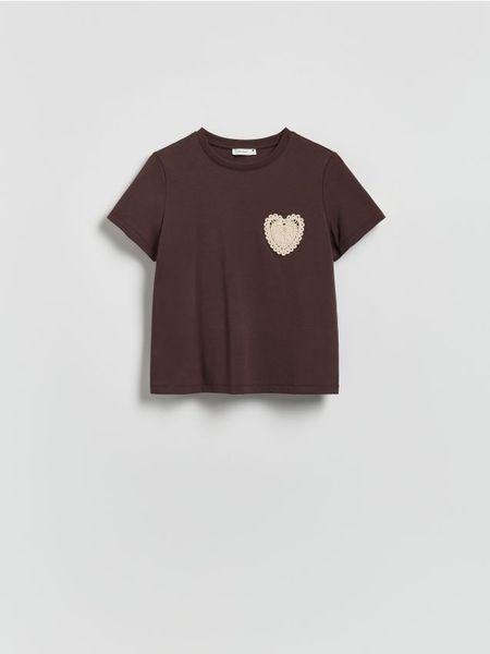 T-shirt z haftowaną aplikacją - ciemnobrązowy. Brązowe t-shirty damskie Reserved, l, z aplikacjami, z bawełny, bez kołnierzyka. Za 79.99 zł.