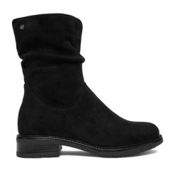 Botki Lasocki. Czarne botki damskie Lasocki, bez obcasa, na płaskiej podeszwie, bez zapięcia. Za 189.99 zł.