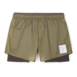 Szorty Satisfy Rippy™. Brązowe szorty damskie SATISFY, bez wzorów, z elastanu, militarne. Za 931.00 zł.