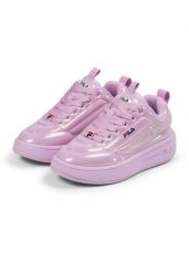 Buty sportowe damskie Fila Superbubble. Czerwone buty sportowe na co dzień damskie Fila, bez wzorów, z gumy, trekkingowe. Za 299.00 zł.