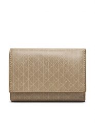 Calvin Klein Portfel Emblem Aop Trifold W/ Zip Pocket LV04F1118G Beżowy. Brązowe portfele damskie CALVIN KLEIN, bez wzorów, z materiału. Za 289.99 zł.