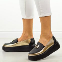 Czarne skórzane półbuty damskie Cambell 14313. Czarne półbuty damskie Cambell, bez wzorów, z jeansu, eleganckie, bez obcasa, na platformie. Za 249.00 zł.