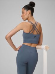 4F Crop-top do jogi szybkoschnący damski - granatowy XL. Niebieskie topy damskie 4f, xl, bez wzorów, ze skóry, bez kołnierzyka. Za 119.99 zł.