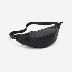 Second Life - Torebka nerka hydrofobowa 2 kieszenie - Stan Doskonały. Czarne torebki klasyczne damskie Decathlon, bez wzorów, z materiału, bez dodatków. Za 58.99 zł.