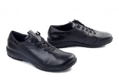 Josef Seibel 87301 971 105 Charlotte 01 black-black, półbuty damskie. Czarne półbuty damskie Josef Seibel, bez wzorów, ze skóry, bez obcasa. Za 419.90 zł.