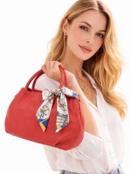 Florence Bags Skórzana torebka "Wesa" w kolorze czerwonym - 33 x 20 x 16 cm rozmiar: onesize. Czerwone torebki klasyczne damskie Florence Bags, bez wzorów, z materiału, bez dodatków. Za 217.99 zł.