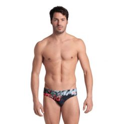 Kąpielówki Arena Splash Point Swim Briefs. Czarne kąpielówki męskie Arena, m, bez wzorów, z materiału, do pływania. Za 139.99 zł.