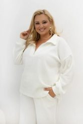 Oversizowa prążkowana bluza Good Day Ahead z kołnierzem i zamkiem w kolorze ecru Plus Size Oversize. Białe bluzy bez kaptura damskie Moda Size Plus Iwanek, l, z dzianiny. Za 219.90 zł.