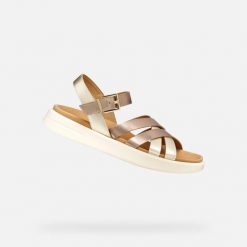 Sandały GEOX D XAND 2S Złoty. Brązowe obuwie trekkingowe damskie Geox, bez wzorów, ze skóry, bez obcasa. Za 424.99 zł.