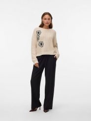 ONLY Sweter w kolorze beżowym rozmiar: S. Brązowe swetry klasyczne damskie Only, s, ze splotem, bez kołnierzyka. Za 122.96 zł.