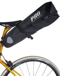 Torba podsiodłowa 14 litrów – czarna – wodoodporna – rower szosowy/górski. Czarne torebki klasyczne damskie PRO SPORT LIGHTS, bez wzorów, z materiału, duże, bez dodatków. Za 99.00 zł.