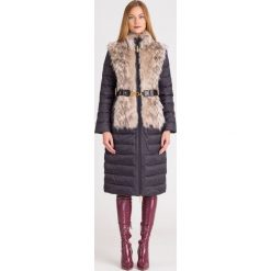 PŁASZCZ ELISABETTA FRANCHI PIKOWANY. Czarne płaszcze damskie Elisabetta Franchi, z aplikacjami. Za 1,099.50 zł.