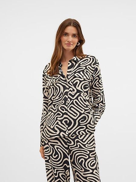 Vero Moda Bluzka w kolorze czarno-beżowym rozmiar: M. Brązowe bluzki damskie Vero Moda, m, bez wzorów, z wiskozy, klasyczne, bez kołnierzyka, bez ramiączek. Za 83.22 zł.