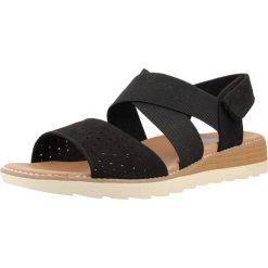 Sandały SKECHERS 113890S Czarny. Czarne obuwie trekkingowe damskie Skechers, bez wzorów, z materiału, bez obcasa. Za 234.99 zł.