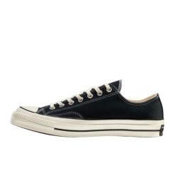 Adidasy Converse Obuwie, Dla obu płci. Czarne buty sportowe na co dzień damskie Converse, bez wzorów. Za 361.70 zł.