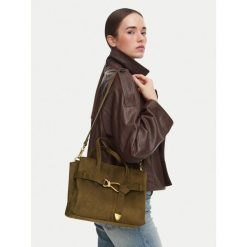 Torebka Steve Madden. Brązowe torebki klasyczne damskie Steve Madden, bez wzorów, bez dodatków. Za 639.99 zł.