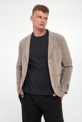 Marynarka męska z wełną ARMANI EXCHANGE. Marynarki męskie Armani Exchange, bez wzorów, z wełny. W wyprzedaży za 818.35 zł.