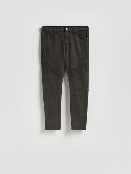 Bawełniane spodnie skinny - ciemnoszary. Szare spodnie materiałowe męskie Reserved, bez wzorów, z bawełny. Za 149.99 zł.