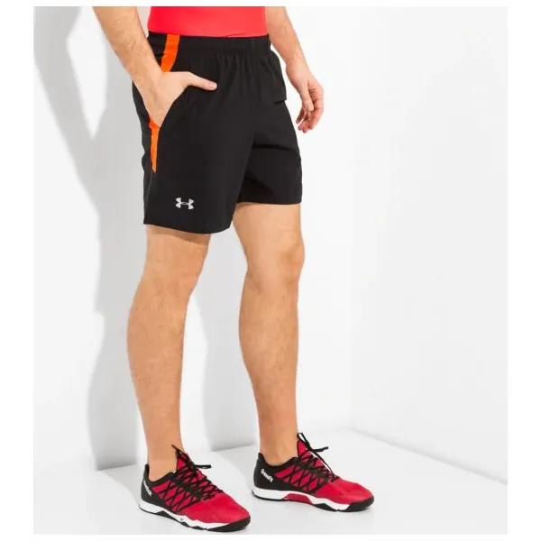 Under Armour Szorty Launch Sw 7 Short , czarny, rozmiar XL. Czarne szorty męskie Under Armour, m, z poliesteru, do biegania. W wyprzedaży za 109.99 zł.
