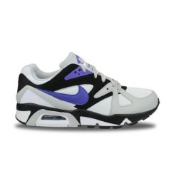 Buty do chodzenia męskie Nike Air Structure. Białe obuwie do biegania damskie Nike. Za 966.00 zł.