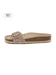 Teegu Klapki w kolorze złotym rozmiar: 37. Żółte klapki damskie teegu, bez wzorów, bez obcasa. Za 121.99 zł.