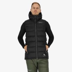 Kamizelka turystyczna męska Swedemount Östersund Down Vest wodoodporny. Czarne kamizelki męskie SWEDEMOUNT, m, z puchu. Za 399.99 zł.