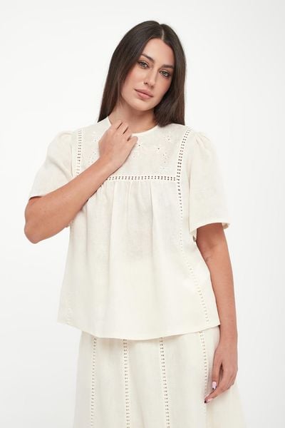 Bluzka damska lniana Bacino WEEKEND MAX MARA. Bluzki damskie Weekend Max Mara, l, bez wzorów, bez kołnierzyka, bez ramiączek. Za 739.00 zł.