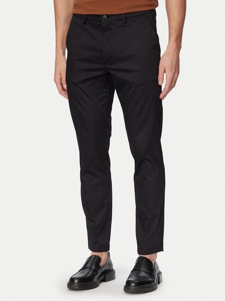 BOSS Spodnie materiałowe P-Kaiton1 50553841 Czarny Slim Fit. Czarne spodnie materiałowe męskie Boss, bez wzorów, z bawełny. Za 699.99 zł.