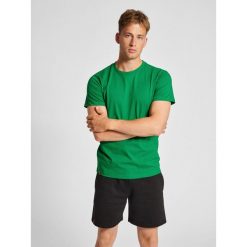 Koszulka Hummel Red Heavy. Zielone t-shirty sportowe męskie HUMMEL, m, z bawełny, bez ramiączek, do piłki nożnej. Za 109.50 zł.
