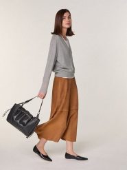 Rodier Wełniany sweter w kolorze szarym rozmiar: L. Szare swetry klasyczne damskie Rodier, l, z koronki, bez kołnierzyka. Za 304.99 zł.