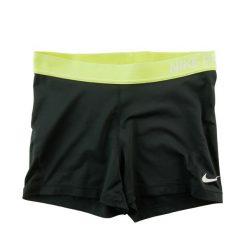 Second life - Spodenki damskie do fitness i biegania Nike Dri-FIT - Jak nowy. Czarne spodenki sportowe damskie Nike, l, z materiału, do biegania. Za 55.34 zł.