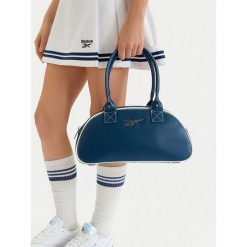 Torebka Reebok. Niebieskie torebki klasyczne damskie Reebok, bez wzorów, bez dodatków. Za 199.99 zł.